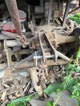 Rotavator z traktor. - 7