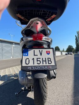 Piaggio Liberty 125 na vodičák B - 7