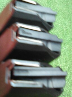 Orig. zásobníky Glock 31 a 33 náb. kal 9mm Luger - 7