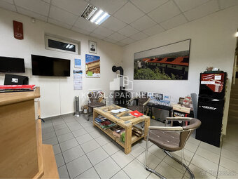 Administratívny, obchodný a skladový priestor v priemyselnej - 7