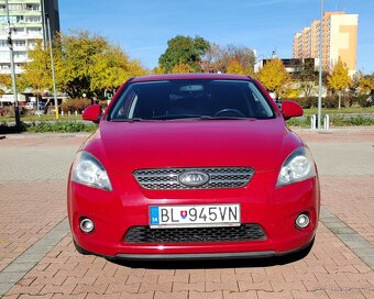 Kia ProCeed 1.4, nová STK a EK, 186 000 km - 7