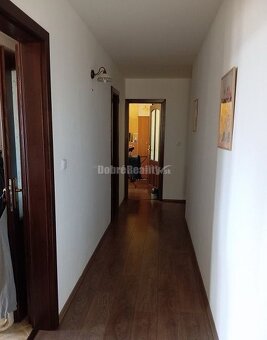 DOBRÉ REALITY - Predávame 5-izbový rodinný dom v Bajči - 7