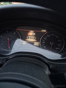 Predam Audi A7 - 7