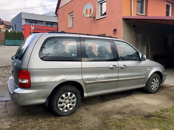 KIA Carnival 2,9 - 7