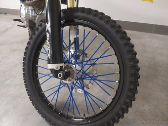 Crossovy Mikilon MZK 250R - 7