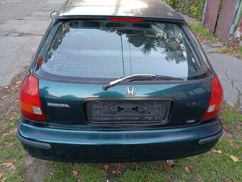 Honda Civic 1.4 55kw rok 1997 - 7