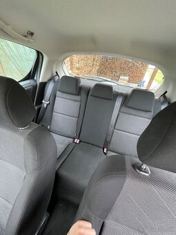 Peugeot 207 ACTIVE 1,4 - 7