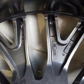 Ford Mustang disky 5x114,3 R19 9J ET45 - 7