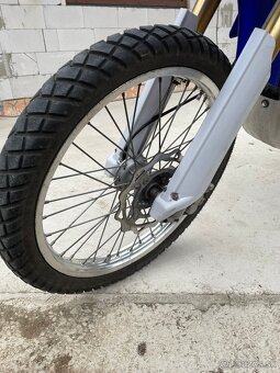 Yuki TR 200 - 7