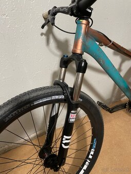 Dirt Kellys Whip - 7