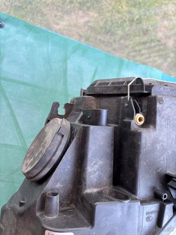 Predám originál xenónové svetla Audi s5/a5 8T - 7