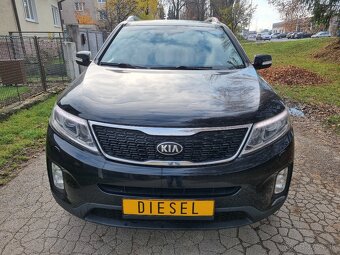 ===Kia Sorento=== - 7