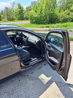 Audi A4 B8 Avant 2,0 TDi 105 kw - 7