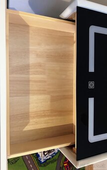Smart nočný stolík s bezdrôtovým nabíjaním - 7