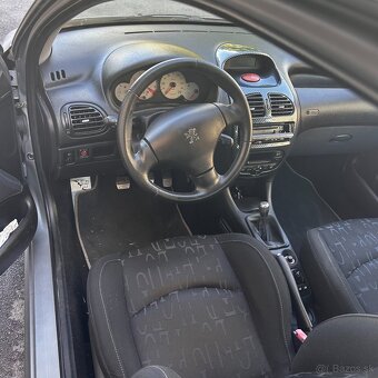 Peugeot 206 - 7
