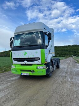 Renault + Náves - 7