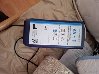 Zdvihak 2x pre imobilnych ..999eur...všetko spolu ,čítaj po - 7