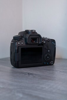Canon EOS 90D + EF 24-105mm f/4 L IS USM + EF 75-300mm f/4-5 - 7