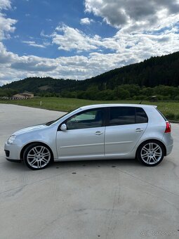 Volkswagen Golf 1.9 TDi - 7