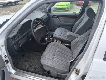 Mercedes-Benz W124 250D - 7