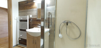 Prenájom 1 izbového bytu s parkovacím státím v centre BB - 7