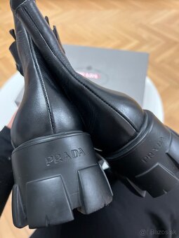 Prada kotnikove cizmy v komplet baleni - 7