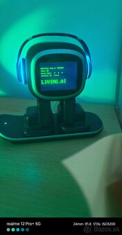 Predám EMO AI robot - 7