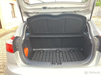 KIA RIO - 7