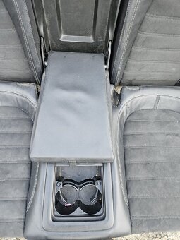 Predám sedačky Volkswagen Passat CC - 7
