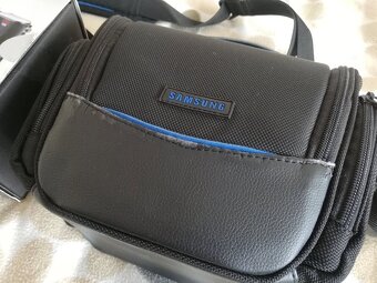 Samsung NX100 - 7