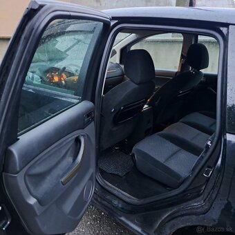 Ford c-max - 7