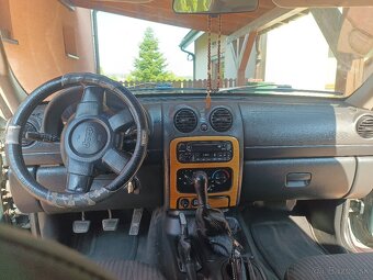 Jeep cherokee kj 2.5 crd - 7
