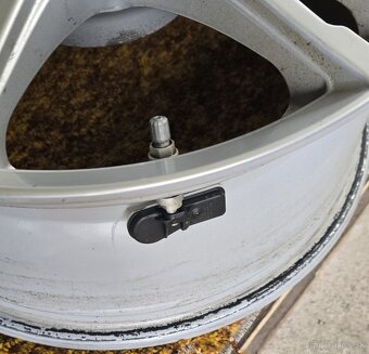 5x112,r17, Dezent, 7,5J,et36 - 7