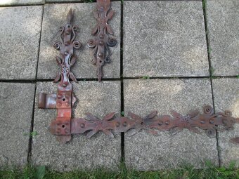 pánty na bránu - 7