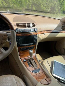 Mercedes W211 e350 4matic - 7