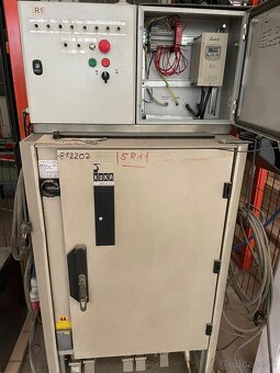 Predam robot KUKA KR 210 - 7