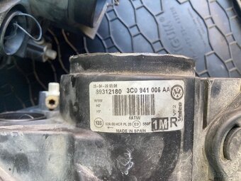 Svetlá na passat b6 - 7