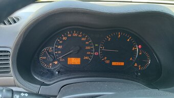 Toyota Avensis T25 85kw D4D 2004 - 7