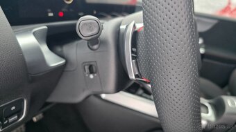 Meecedes EQB 350 4matic 9/2025 pakety AMG - 7