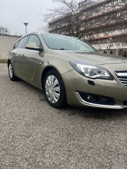 Opel INSIGNIA SPORTS TOURER SW 2.0 CDTi 120 kW - 7