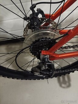 FELT Q220, kolesá 26", rám 18" - 7