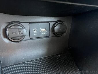 Hyundai i20 1.2 benzin // 1 majitel // 82 tis km // SR - 7