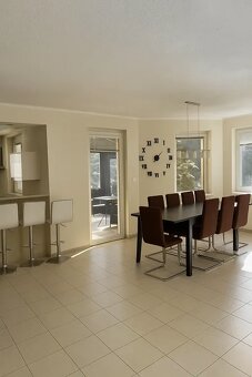 PRENÁJOM veľkého 4iz bytu  až 200m2 +  záhrada, bazen,sauna, - 7