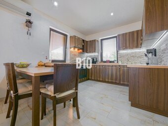 Komfortný 4-izbový bungalov, tichá lokalita – Štefanovičová - 7