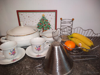 polievk.misa,šálky,nerez misa,sito,stojan na príbory - 7