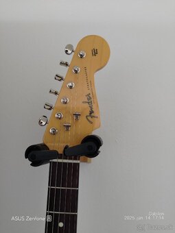 FENDER STRATOCASTER JAPAN - 7
