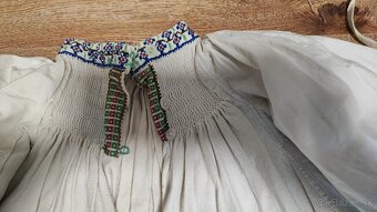 Staré Slovenské kroje 2. - 7