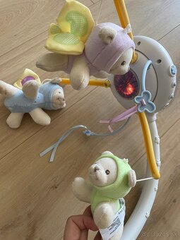 Kolotoč nad postýlku Fisher Price - 7