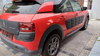 Citroën C4 1.6 HDI CACTUS - 7