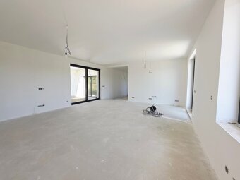 Ponúkame na predaj novostavbu 5+kk RD, Divina, R2 SK. - 7